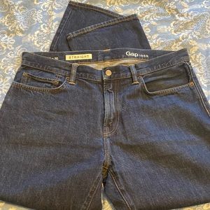 Like new Gap 35/30 mens dark blue denim jeans straight fit